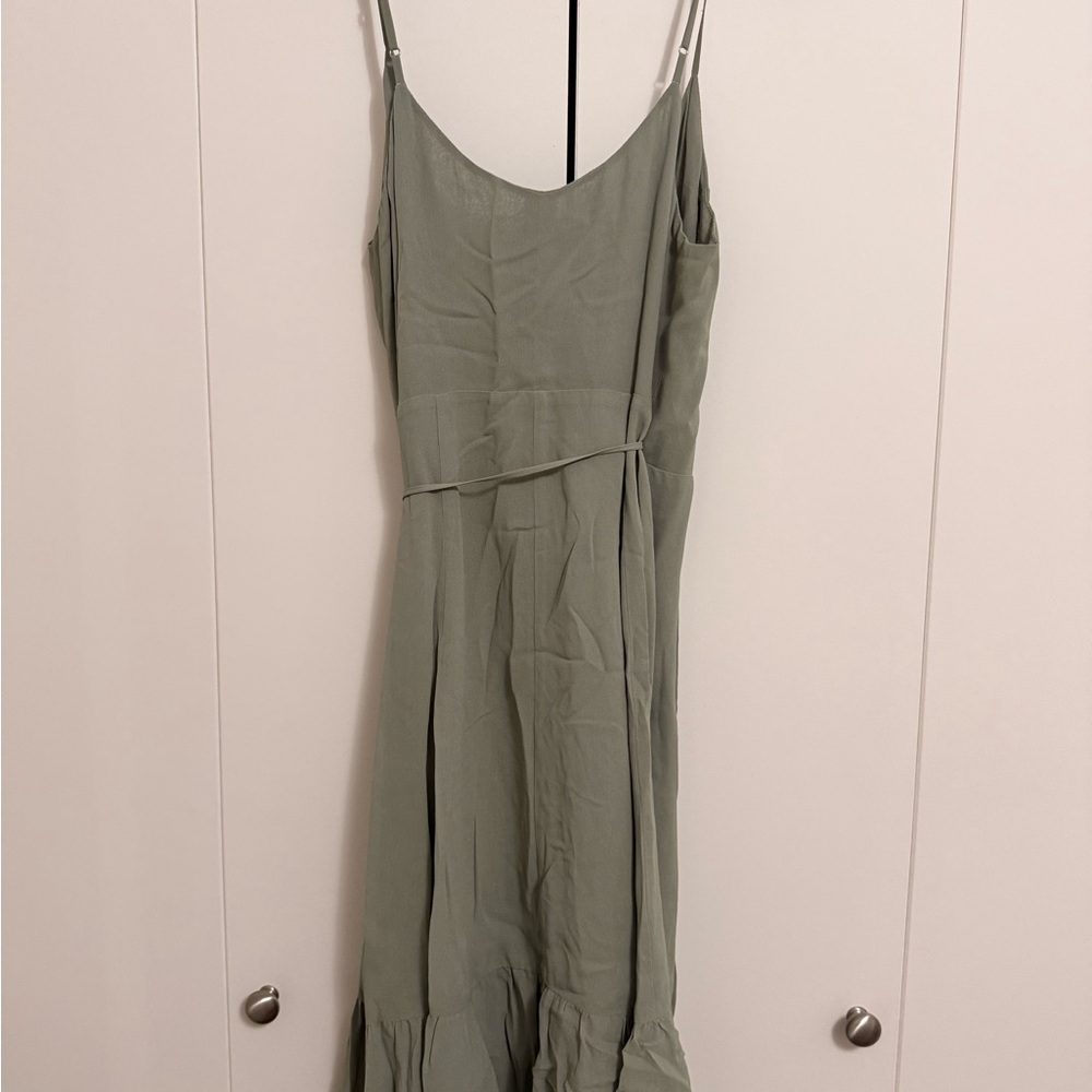 Reformation sleeveless wrap midi dress - Picture 7 of 7